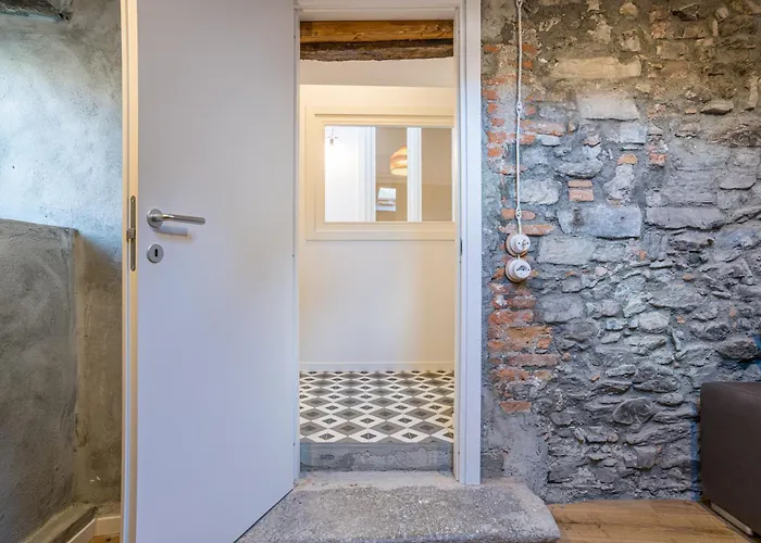 Apartman Guesthost - Casa Bar 2 - Stylish