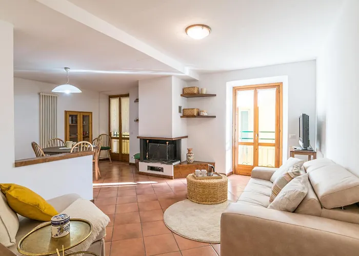 Guesthost - Casa Bar 2 - Stylish * 东戈