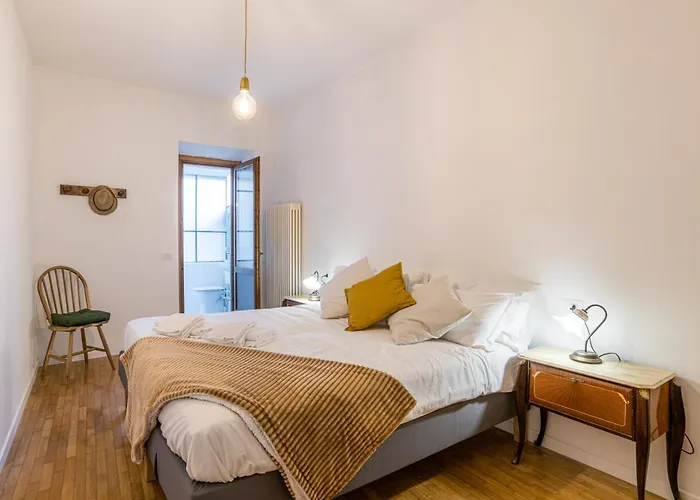 Guesthost - Casa Bar 2 - Stylish 东戈